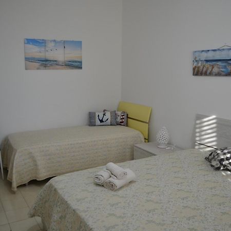 Giu Al Mar - Apartment Porto Cesareo Exteriör bild